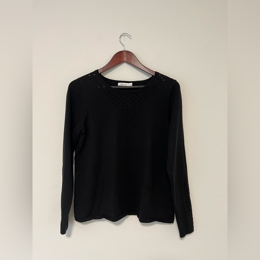 Reitmans Black Long-Sleeve Cut-Out Sweater